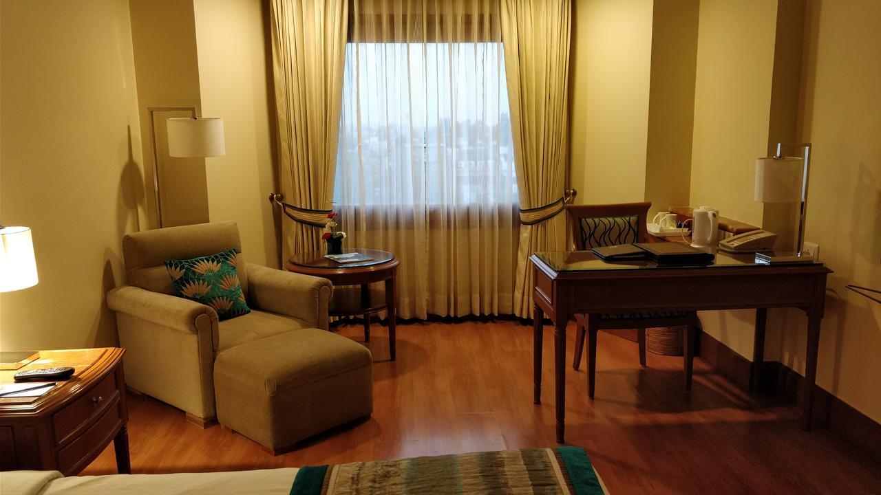 Hotel Jaypee Vasant Continental 5*